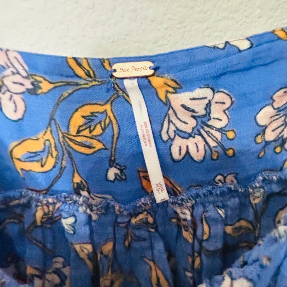 NEW Free People Nala Printed Babydoll Top Blue Oversize Ruched Top Size XS - Picture 4 of 6